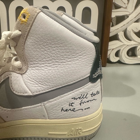 Nike Air Force 1 High‎ Sculpt We’ll take it from here
Size W6.5
Preowned - Picture 6 of 10